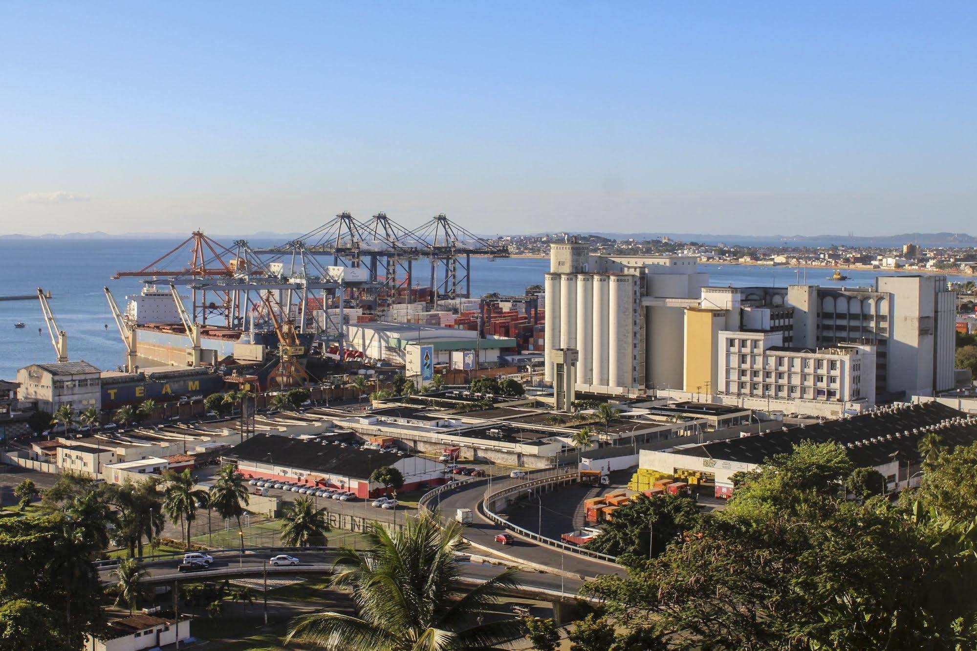 Pousada Beija Flor Salvador Bagian luar foto